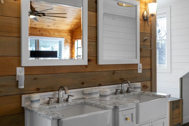 56 Robins Ridge, Blue Ridge, GA 30513