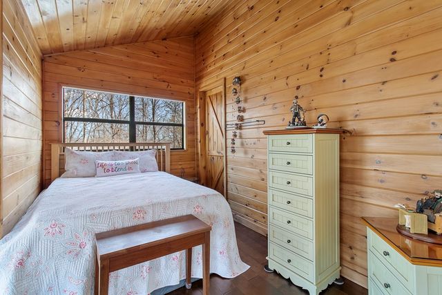 56 Robins Ridge, Blue Ridge, GA 30513