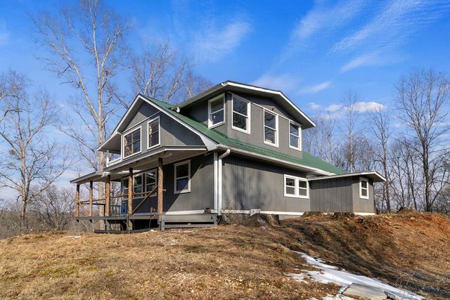 56 Robins Ridge, Blue Ridge, GA 30513