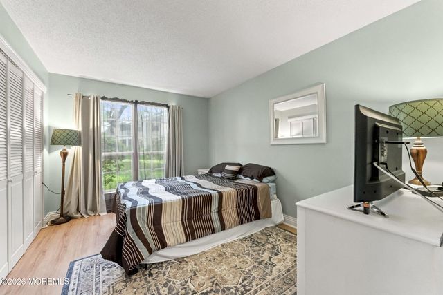 101 Beaumont Court, Tinton Falls, NJ 07724