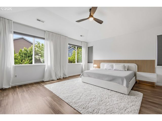 16100 Sw SNOWY OWL Ln, Beaverton, OR 97007
