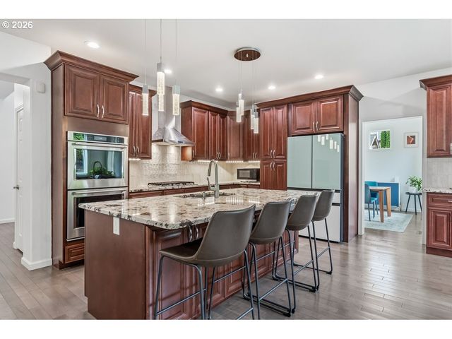16100 Sw SNOWY OWL Ln, Beaverton, OR 97007