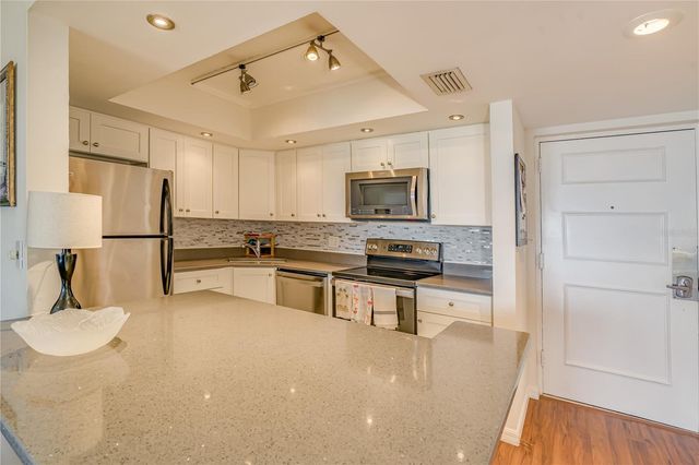 4900 BRITTANY DRIVE S 910, St Petersburg, FL 33715