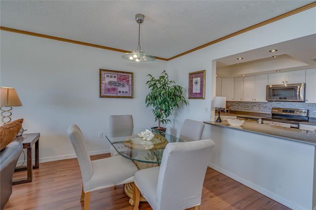 4900 BRITTANY DRIVE S 910, St Petersburg, FL 33715