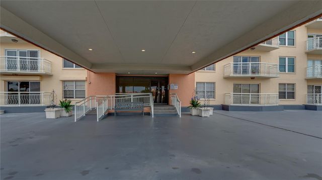 4900 BRITTANY DRIVE S 910, St Petersburg, FL 33715