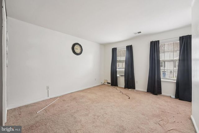 137 CREEKSIDE CT, Newark, DE 19702