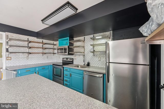 137 CREEKSIDE CT, Newark, DE 19702