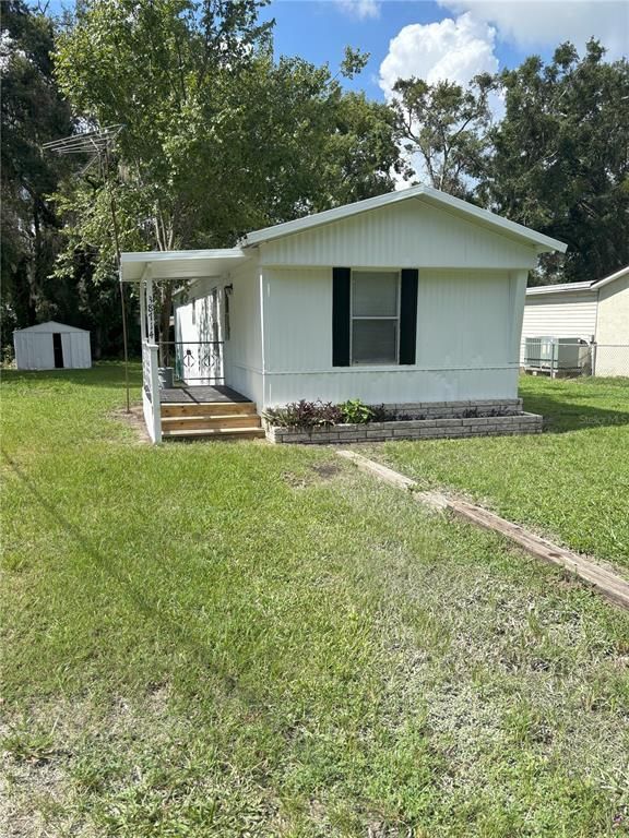 38714 CALVIN AVENUE, Zephyrhills, FL 33542