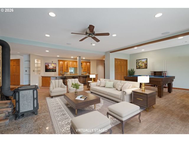 262 BEACON HIGHLAND Rd, Stevenson, WA 98648