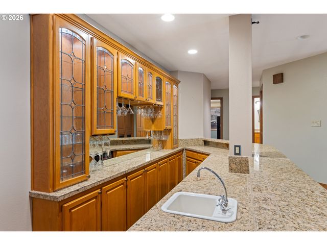 262 BEACON HIGHLAND Rd, Stevenson, WA 98648