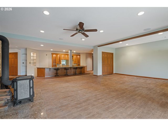 262 BEACON HIGHLAND Rd, Stevenson, WA 98648