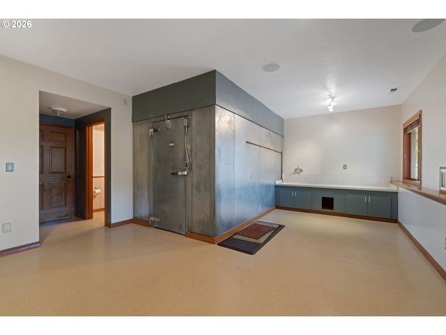 262 BEACON HIGHLAND Rd, Stevenson, WA 98648