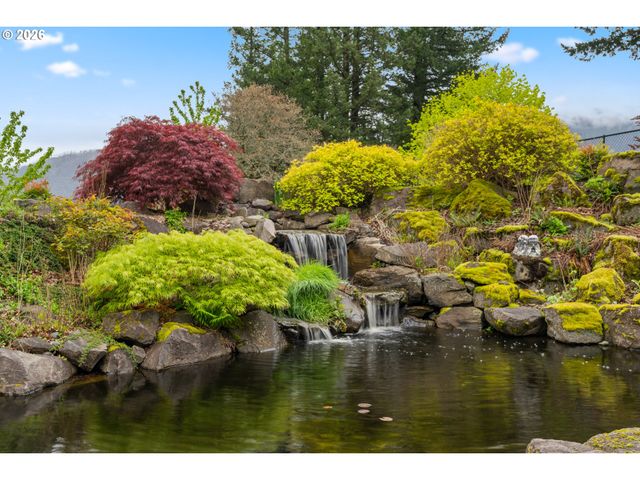 262 BEACON HIGHLAND Rd, Stevenson, WA 98648