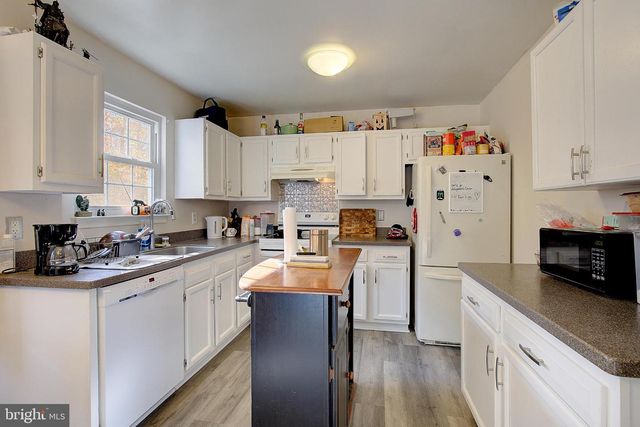 2825 KAREN DR, Chesapeake Beach, MD 20732