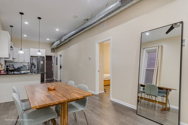 522 N Armour Street 1, Chicago, IL 60642