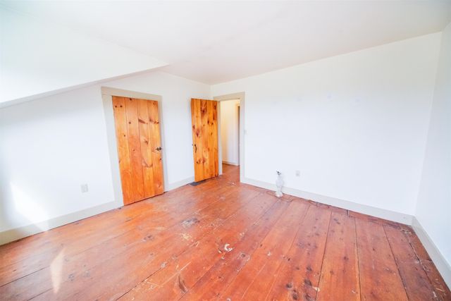 557 Pleasant Valley Road, Benson, VT 05743