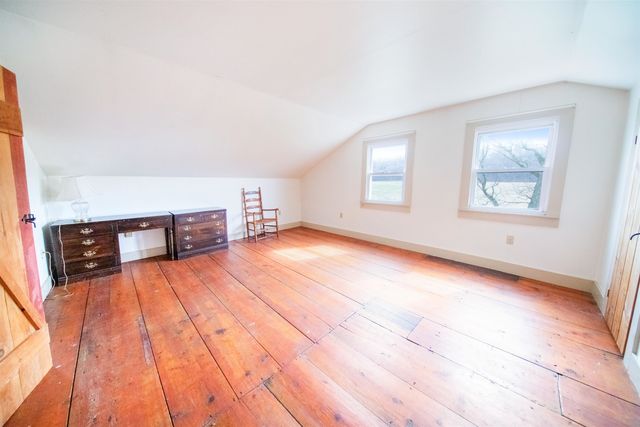 557 Pleasant Valley Road, Benson, VT 05743