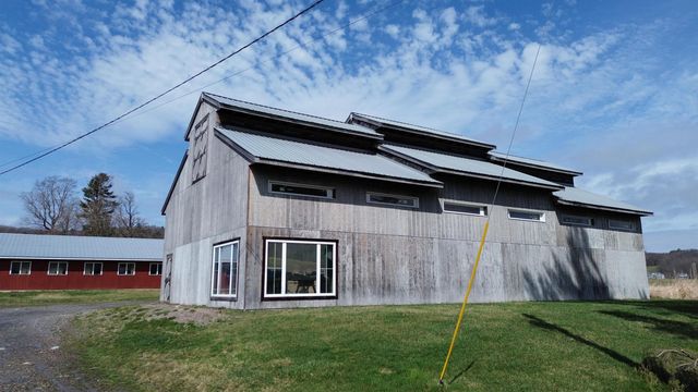 557 Pleasant Valley Road, Benson, VT 05743