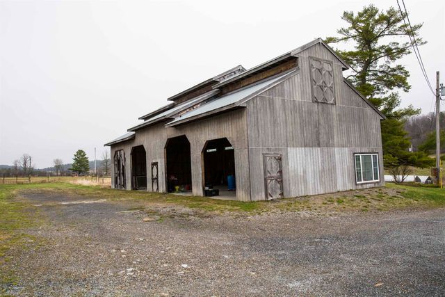 557 Pleasant Valley Road, Benson, VT 05743