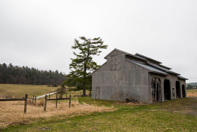 557 Pleasant Valley Road, Benson, VT 05743