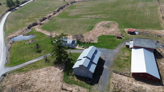 557 Pleasant Valley Road, Benson, VT 05743