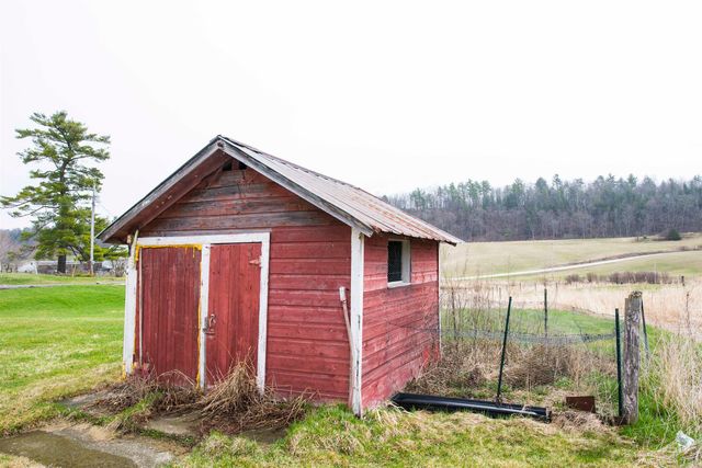 557 Pleasant Valley Road, Benson, VT 05743