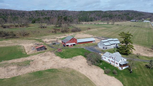 557 Pleasant Valley Road, Benson, VT 05743
