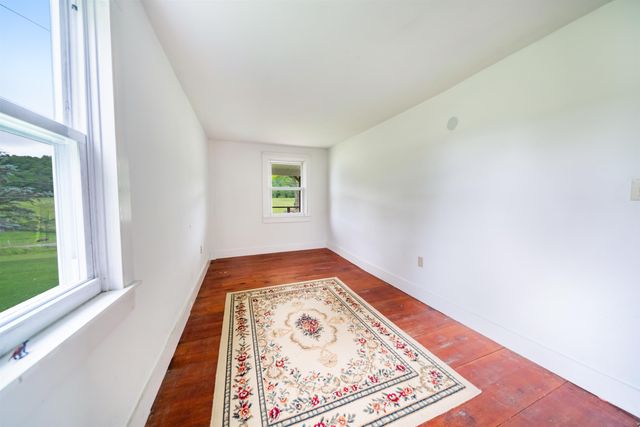 557 Pleasant Valley Road, Benson, VT 05743