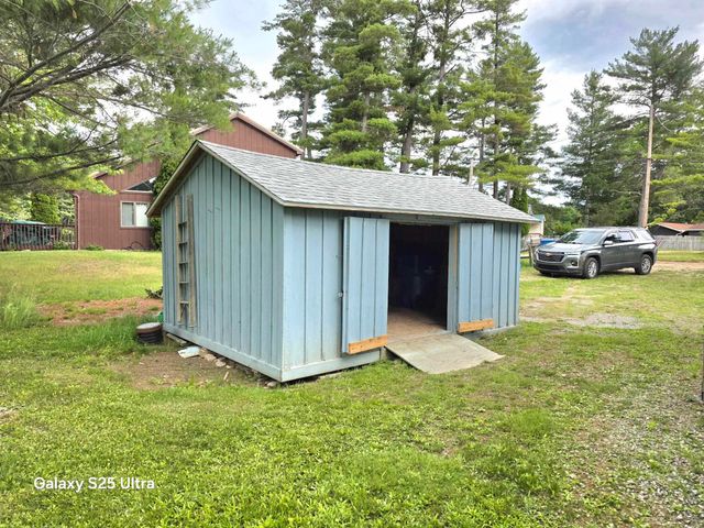 101 Riverside Drive, Beaverton, MI 48612