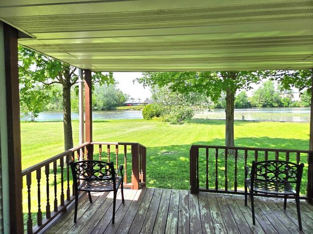 101 Riverside Drive, Beaverton, MI 48612