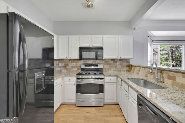 4085 Spring Cove Drive, Duluth, GA 30097