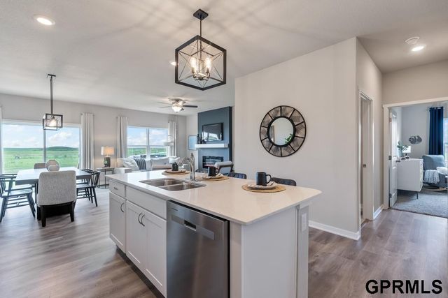 12617 S 206th Street, Gretna, NE 68028