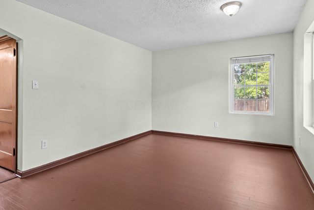 190 Lowell Road, Columbus, OH 43209