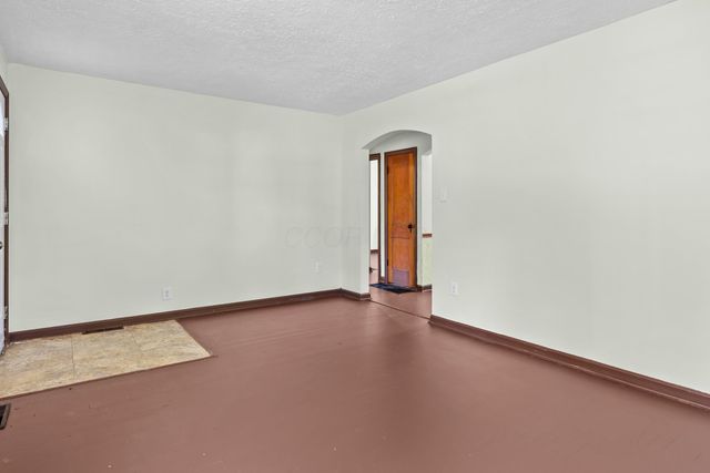190 Lowell Road, Columbus, OH 43209