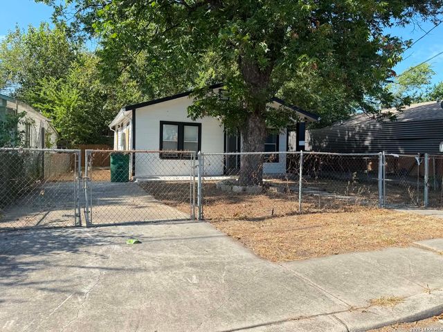 3022 EL PASO ST, San Antonio, TX 78207
