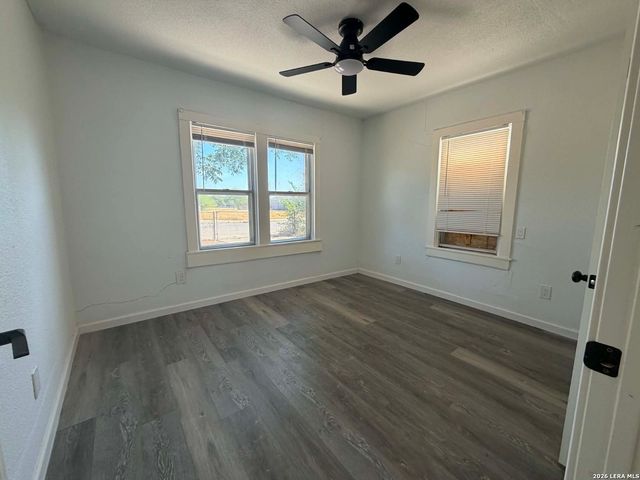 3022 EL PASO ST, San Antonio, TX 78207