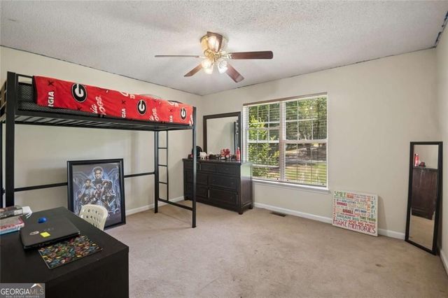 408 Strathmore Drive, Sharpsburg, GA 30277