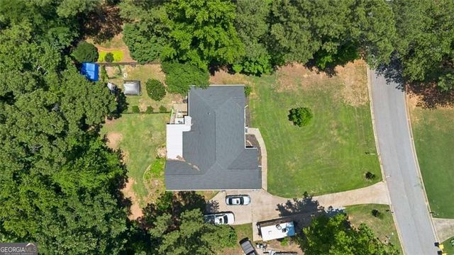 408 Strathmore Drive, Sharpsburg, GA 30277