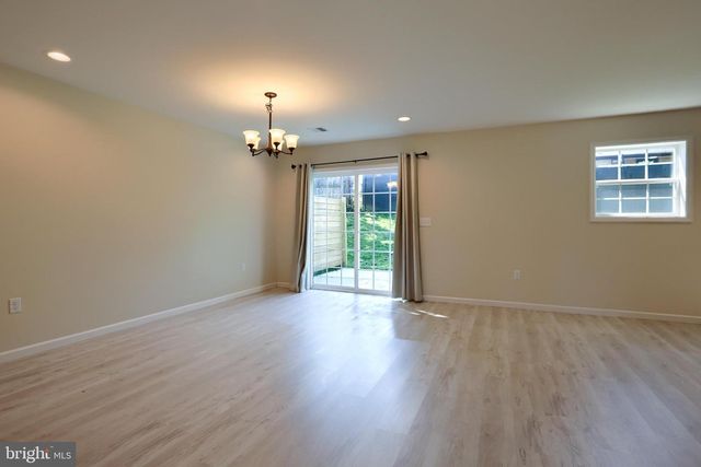 1999 DIGHTON ST, Camp Hill, PA 17011