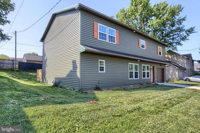 1999 DIGHTON ST, Camp Hill, PA 17011