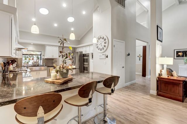101 Morning Dove Ln, Folsom, CA 95630