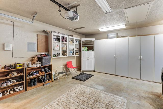 101 Morning Dove Ln, Folsom, CA 95630