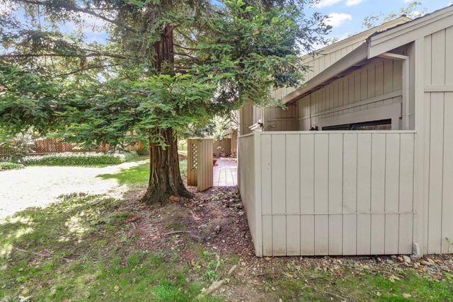 101 Morning Dove Ln, Folsom, CA 95630