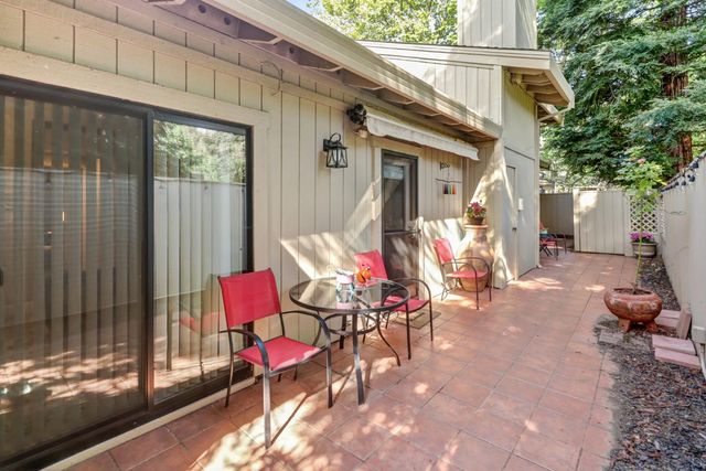 101 Morning Dove Ln, Folsom, CA 95630