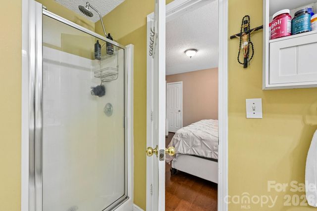 9338 Golden Pond Drive, Charlotte, NC 28269