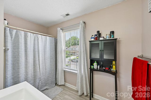 9338 Golden Pond Drive, Charlotte, NC 28269
