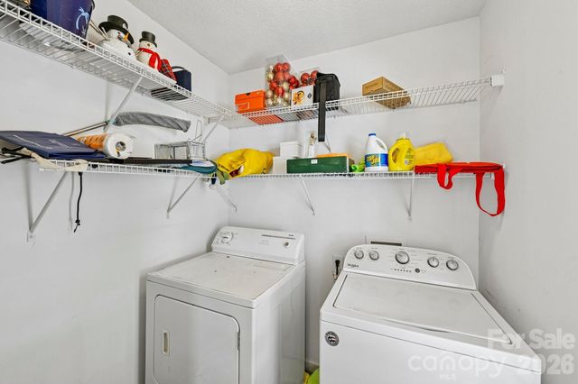 9338 Golden Pond Drive, Charlotte, NC 28269