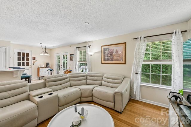 9338 Golden Pond Drive, Charlotte, NC 28269