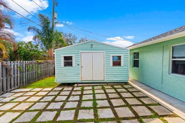 314 SE Fisk Road, Port St. Lucie, Port St Lucie, FL 34984