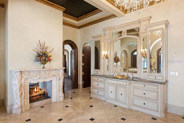 4200 DOWN POINT LANE, Windermere, FL 34786